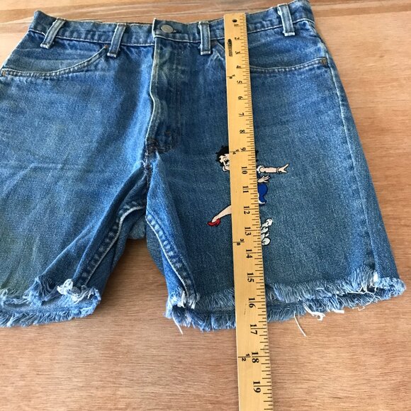 Vintage Too Cute Guetta Brothers Cut Off Shorts Women M Blue Betty Boop Raw Hem - Picture 6 of 13